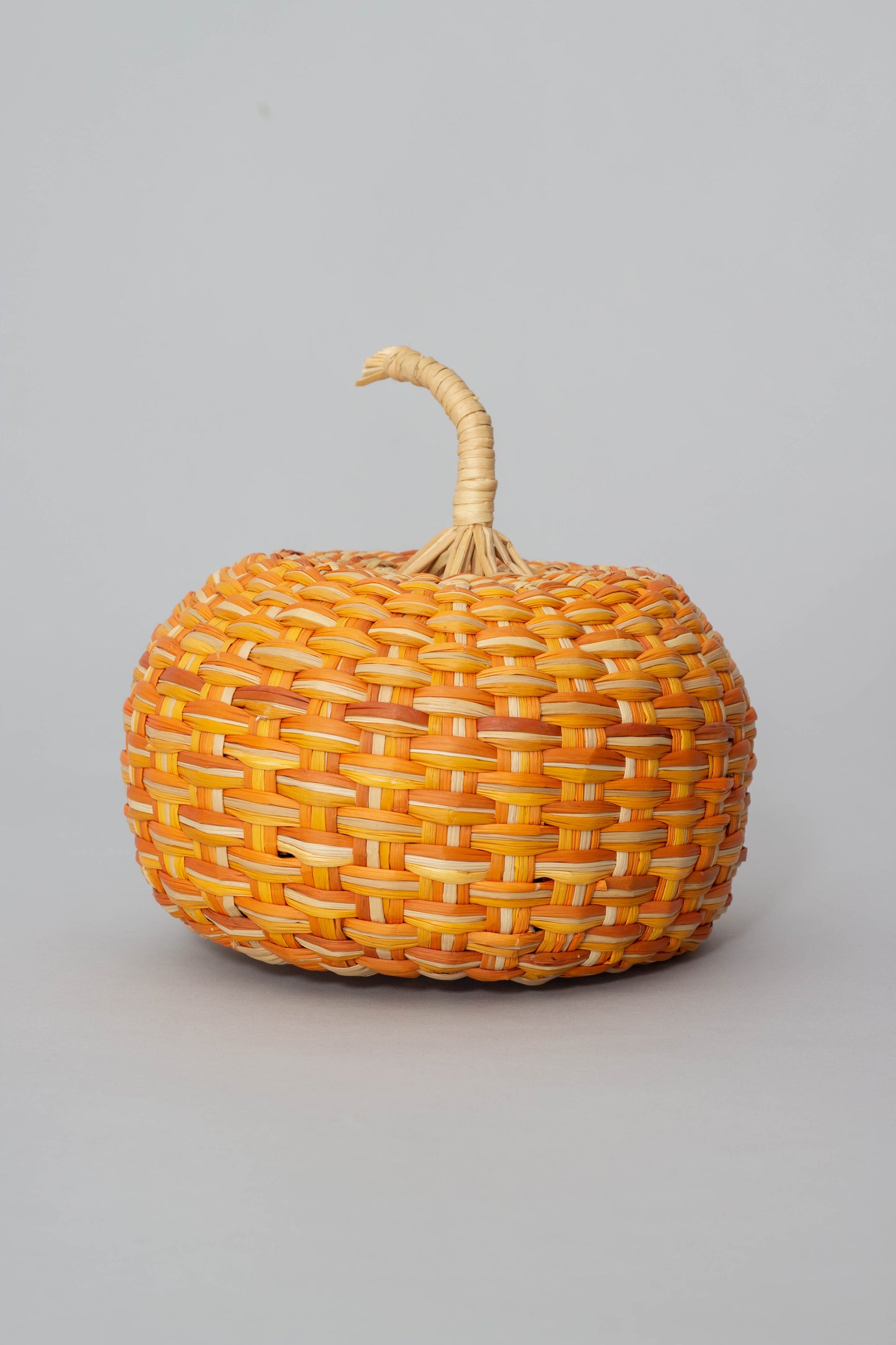 Elemento decorativo Calabaza color naranja tamaño pequeño